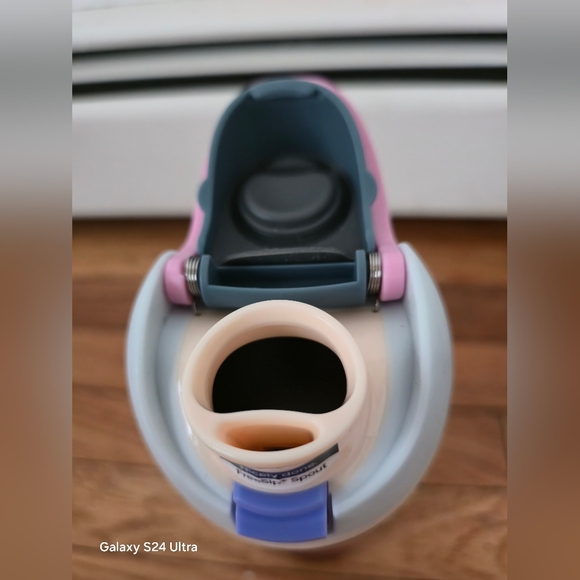 Owala 24oz FreeSip Stainless Steel Water Bottle - Periwinkle Twinkle - Picture 9 of 9